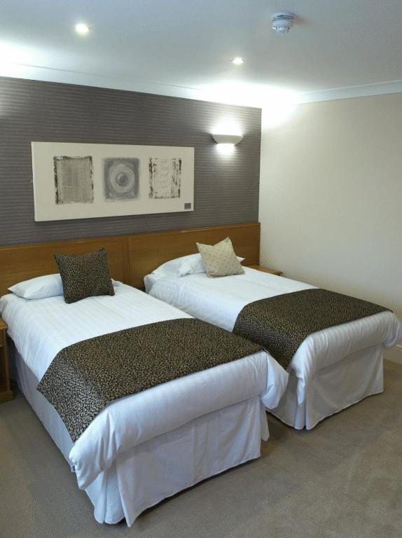 The Barns Hotel Канък Стая снимка